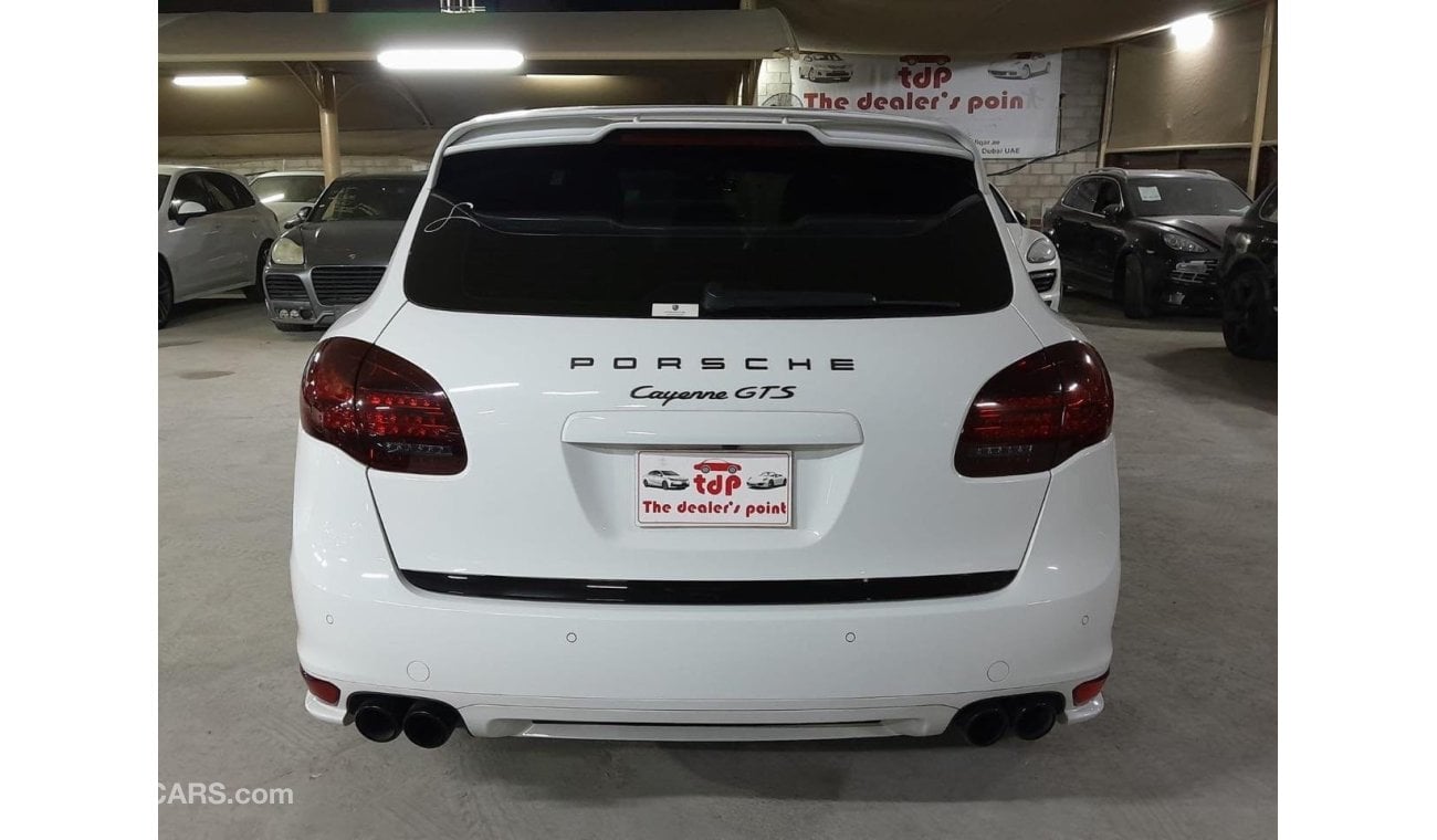 بورش كايان جي تي أس PORSCHE CAYENNE GTS 4.8L 2014, WITH PANORAMIC ROOF, PADDLE SHIFTER, GTS INTERIOR PACKAGE AND MORE..