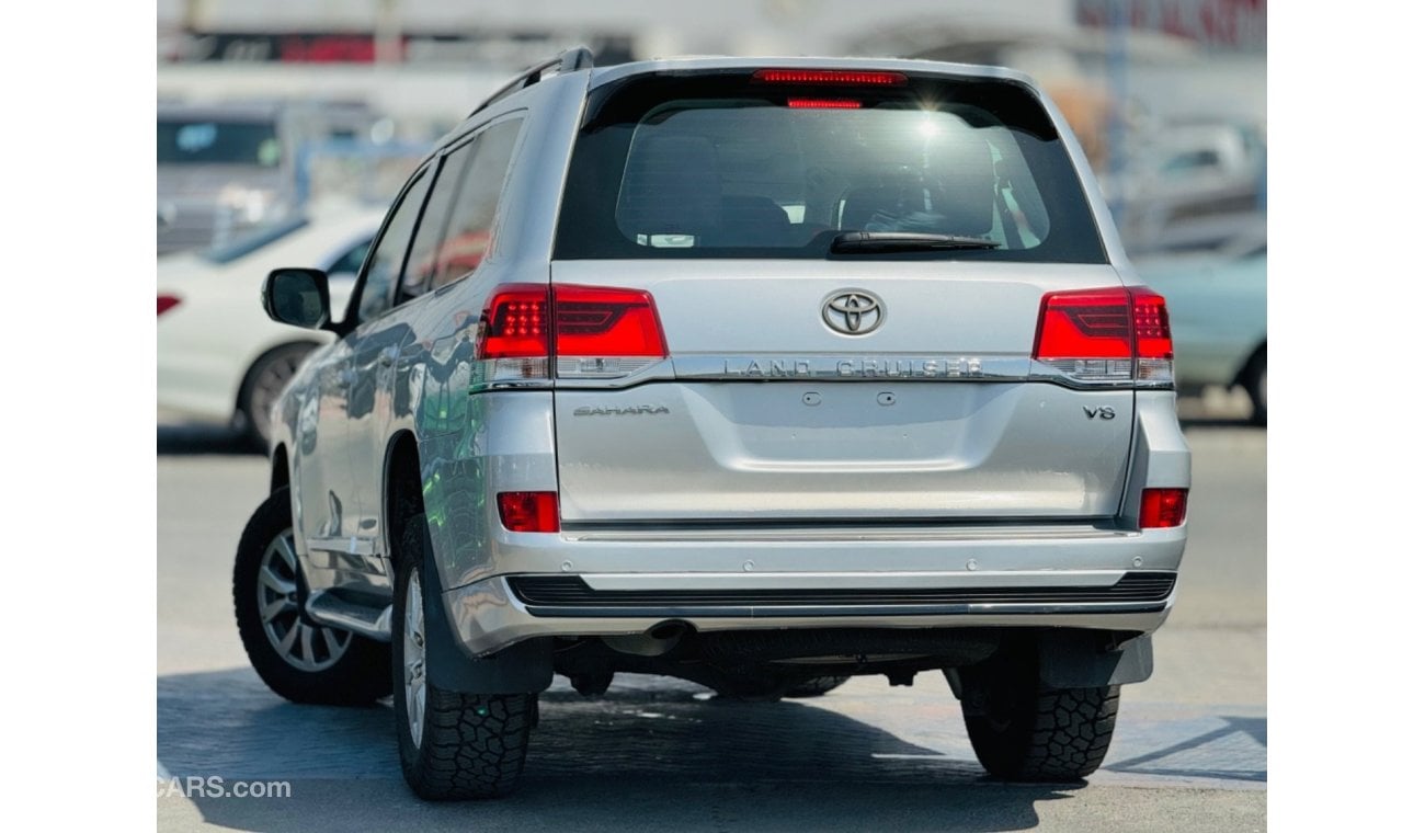 Toyota Land Cruiser Sahara top of the range