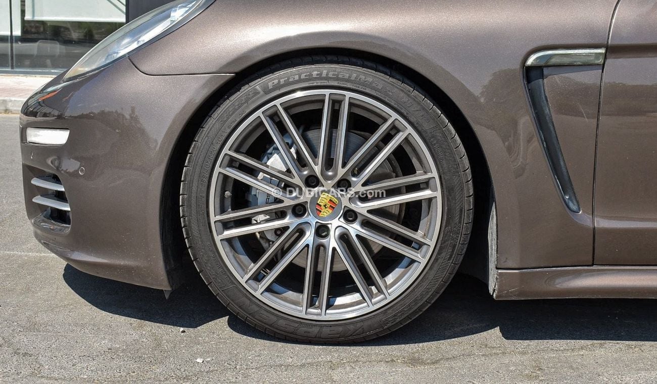 Porsche Panamera 2015 - GCC - Fully loaded