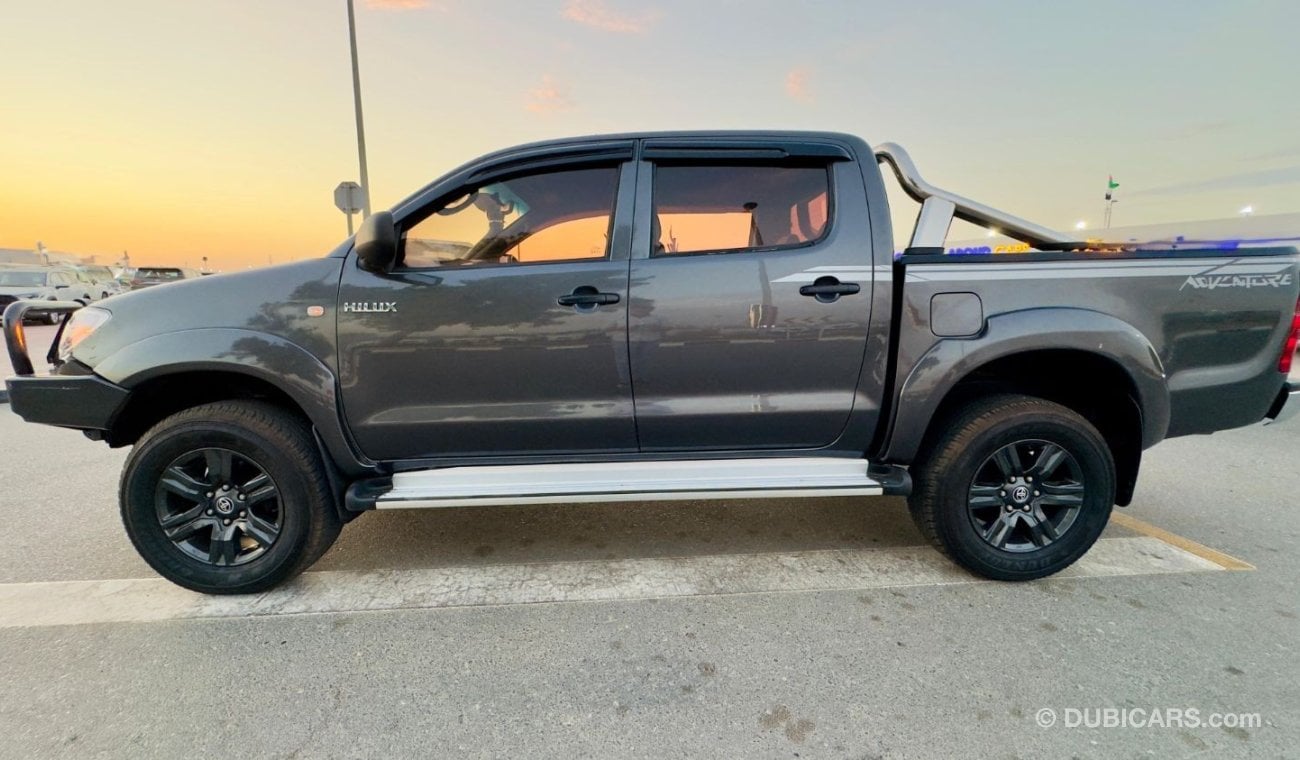 Toyota Hilux DOUBLE CABIN | PREMIUM BULL BAR INSTALLED | RHD | 3.0L DIESEL ENGINE