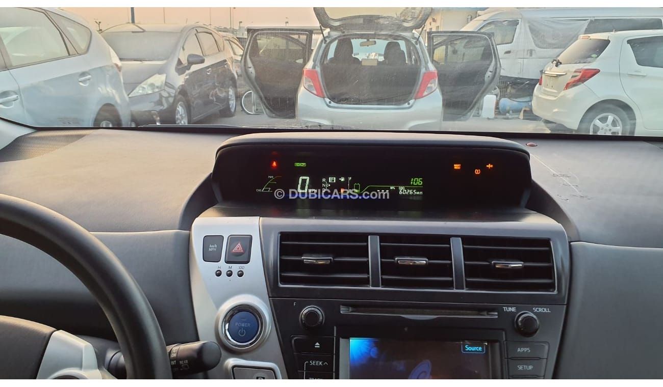 تويوتا برياس Prius Alpha 7 Seater Orignal LHD