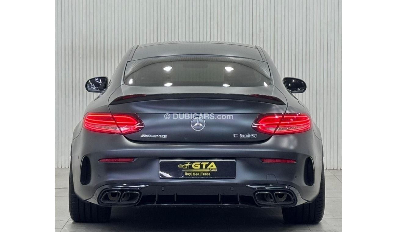 مرسيدس بنز C 63 كوبيه S AMG