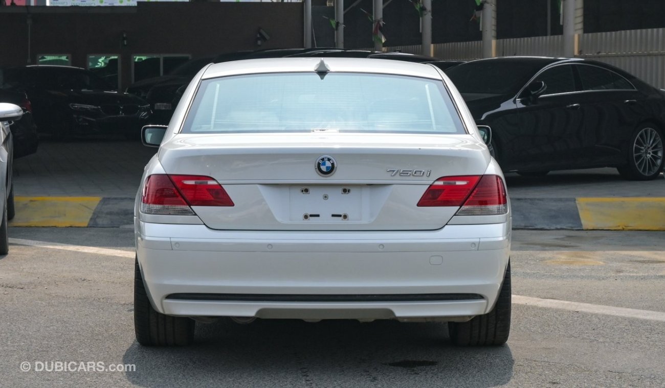 بي أم دبليو 750Li