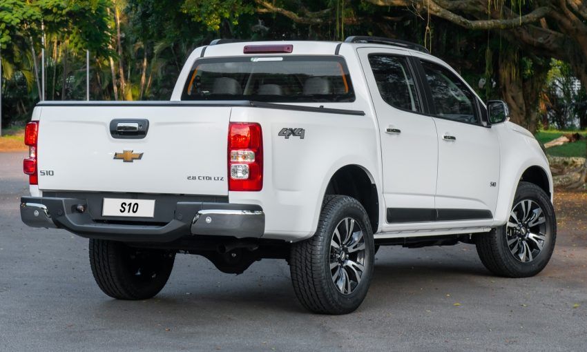 Chevrolet S 10 exterior - Rear Left Angled