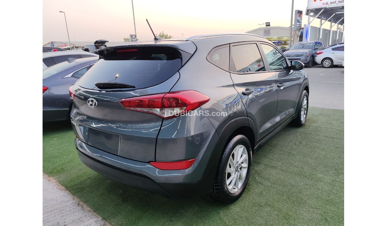 Hyundai Tucson GL Warranty one year