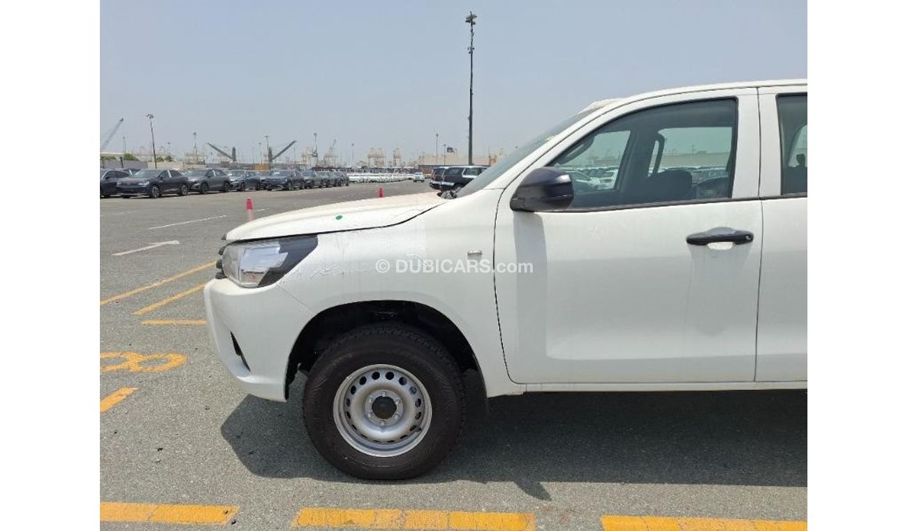 تويوتا هيلوكس Toyota Hilux DC Diesel 4x4 6MT - Narrow Body