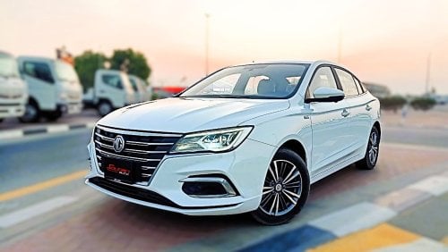 أم جي MG5 MG 5 LUXURY 1.5L A/T 2023 MODEL WHITE COLOR