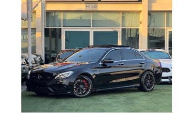 مرسيدس بنز C 63 AMG مرسيدس C63s  وارد 2016 كلين تايتل بدون حوادث بحاله ممتازه فقط قطعتين صبغ