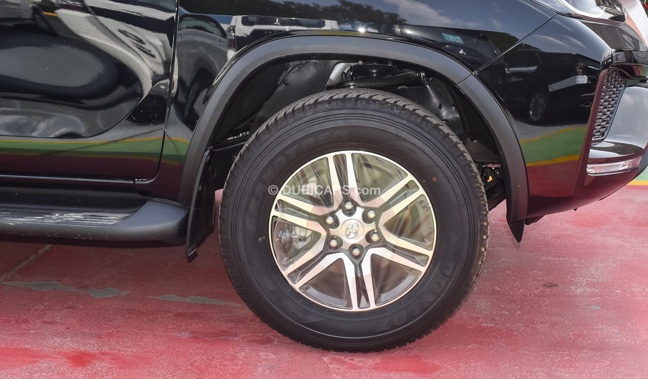 Toyota Fortuner SR5 2.7L Petrol