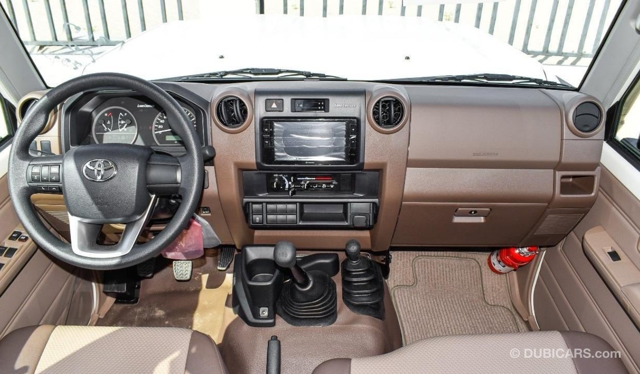 تويوتا لاند كروزر بيك آب TOYOTA LANDCRUISER PICKUP,DOUBLE CABIN,4.5L,V8,MT,2024MY