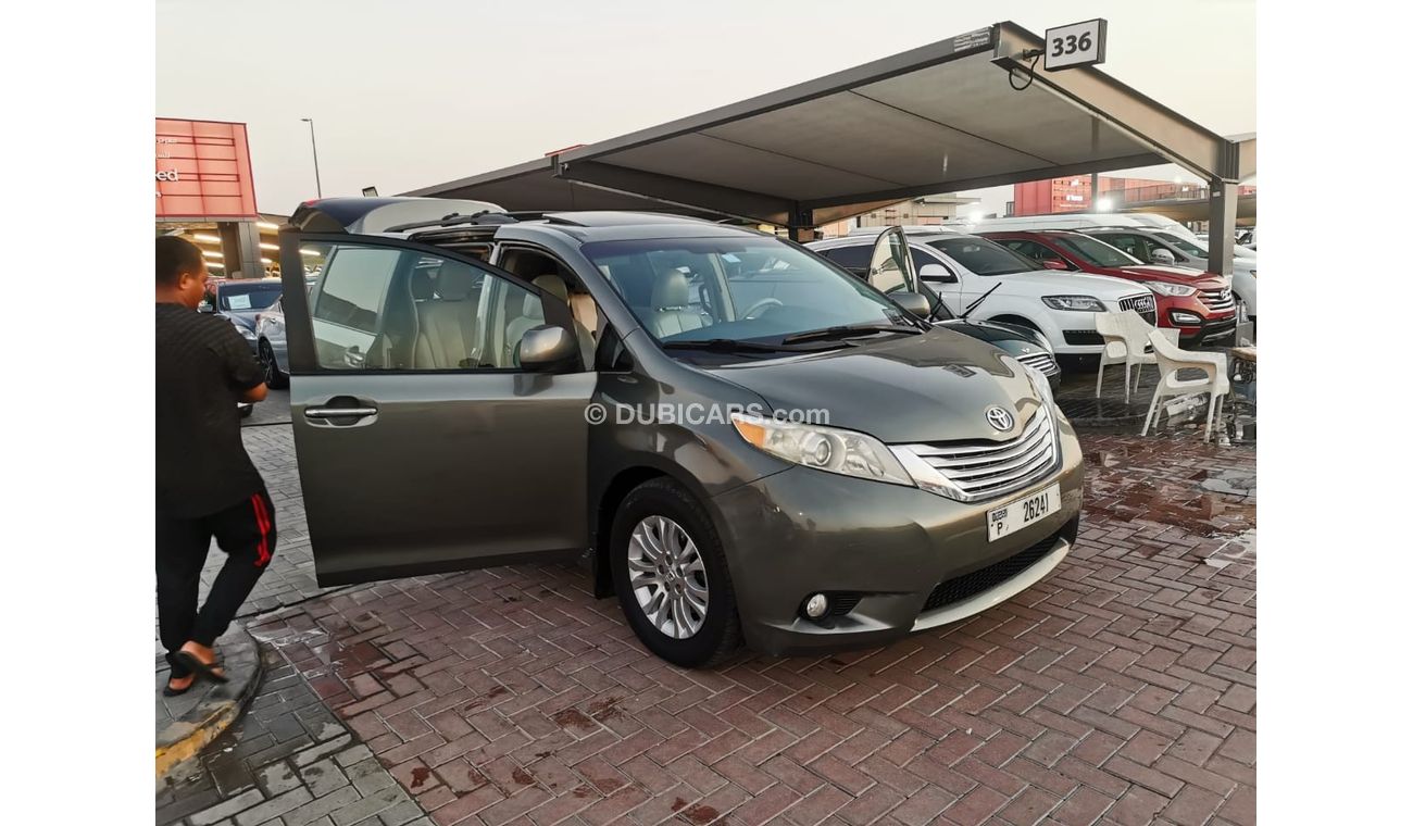 Toyota Sienna In excellent condition and requires no expenses