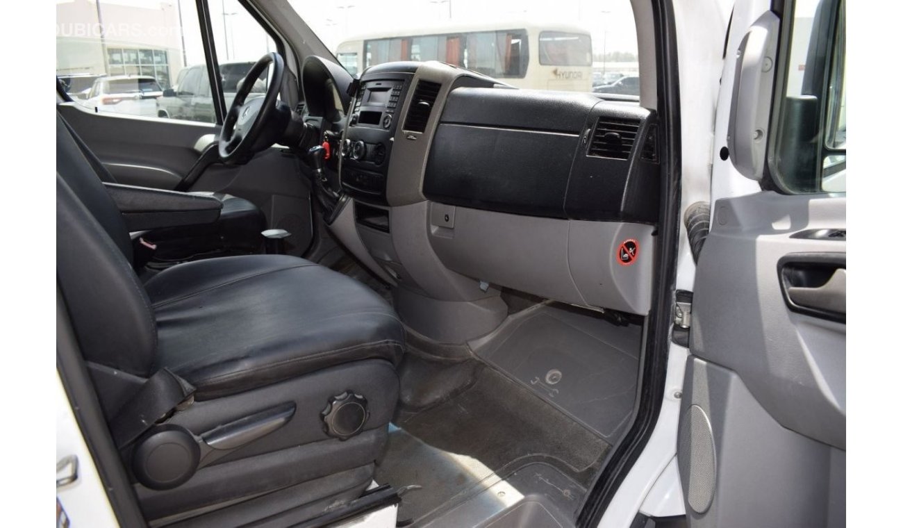 مرسيدس بنز سبرينتر Mercedes Sprinter Van, Model:2014. Excellent condition