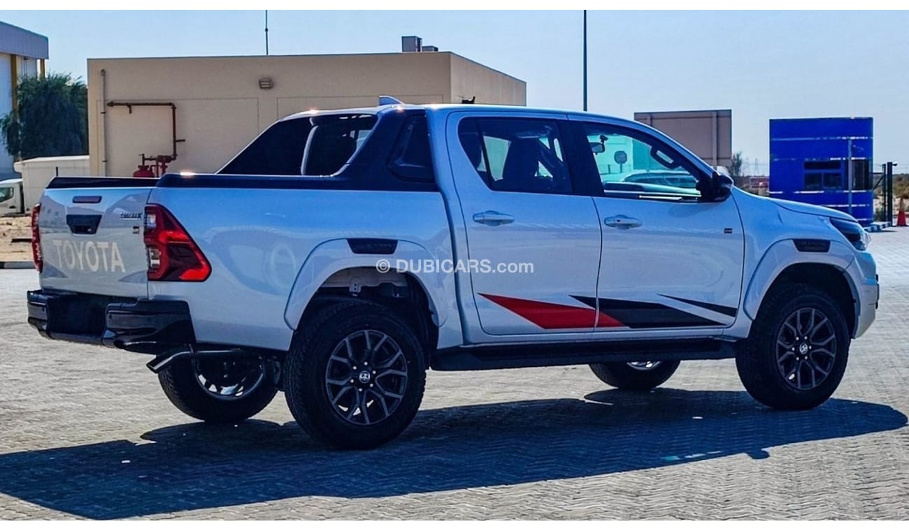 تويوتا هيلوكس HILUX GR 2.8L