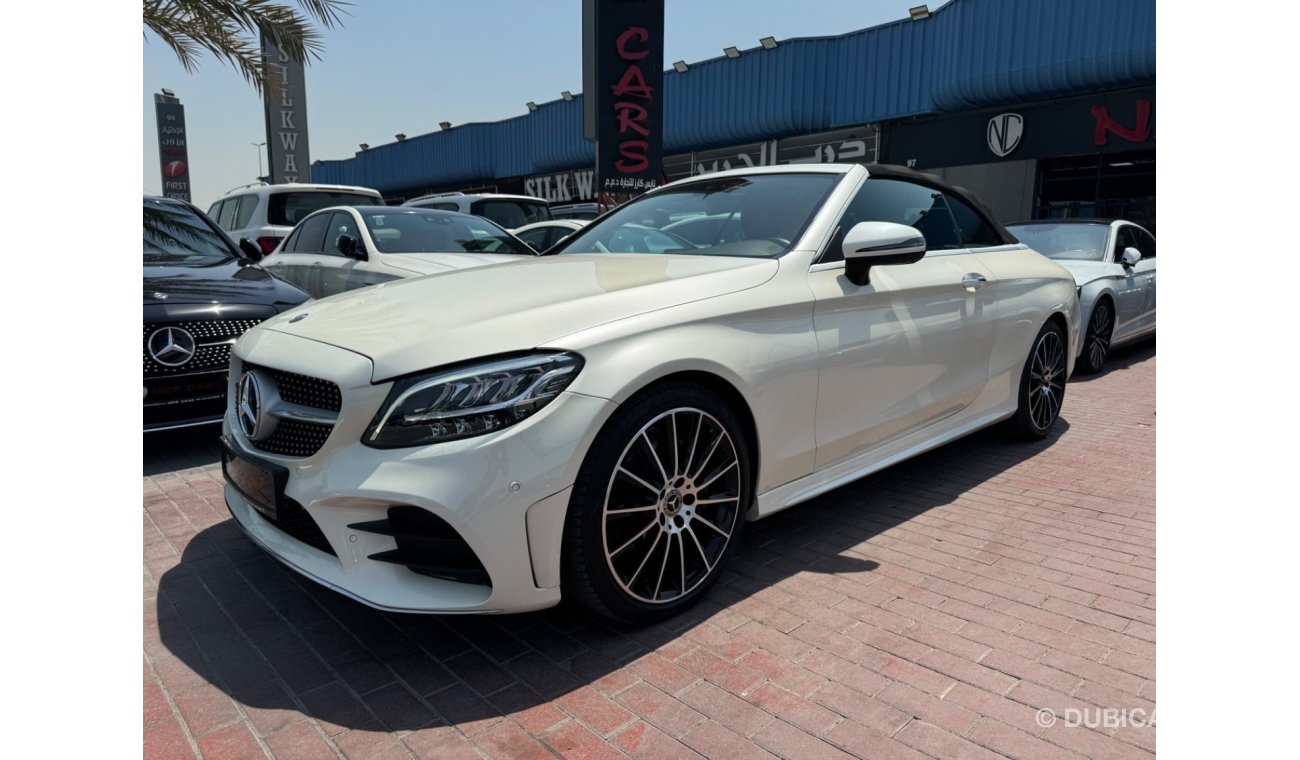 Mercedes-Benz C200 Premium Gcc