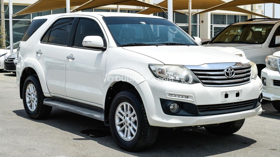 Used Toyota Fortuner EXR 2015 for sale in Dubai - 339050