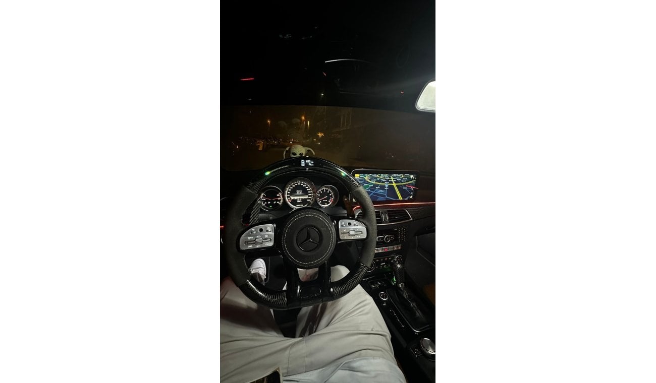 مرسيدس بنز C 63 AMG Std 6.2L