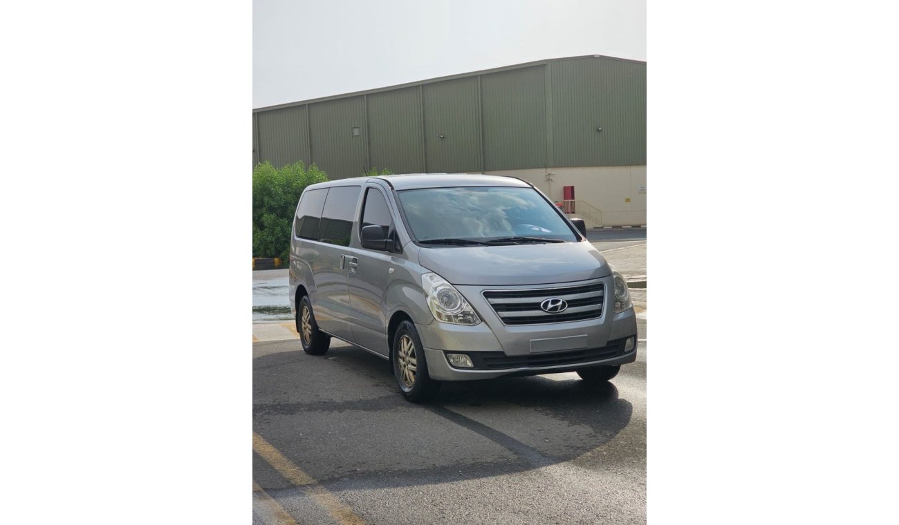 Hyundai H1 Starex