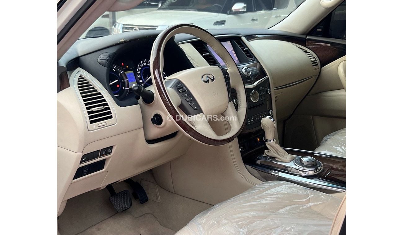 Infiniti QX80 Limited 5.6L