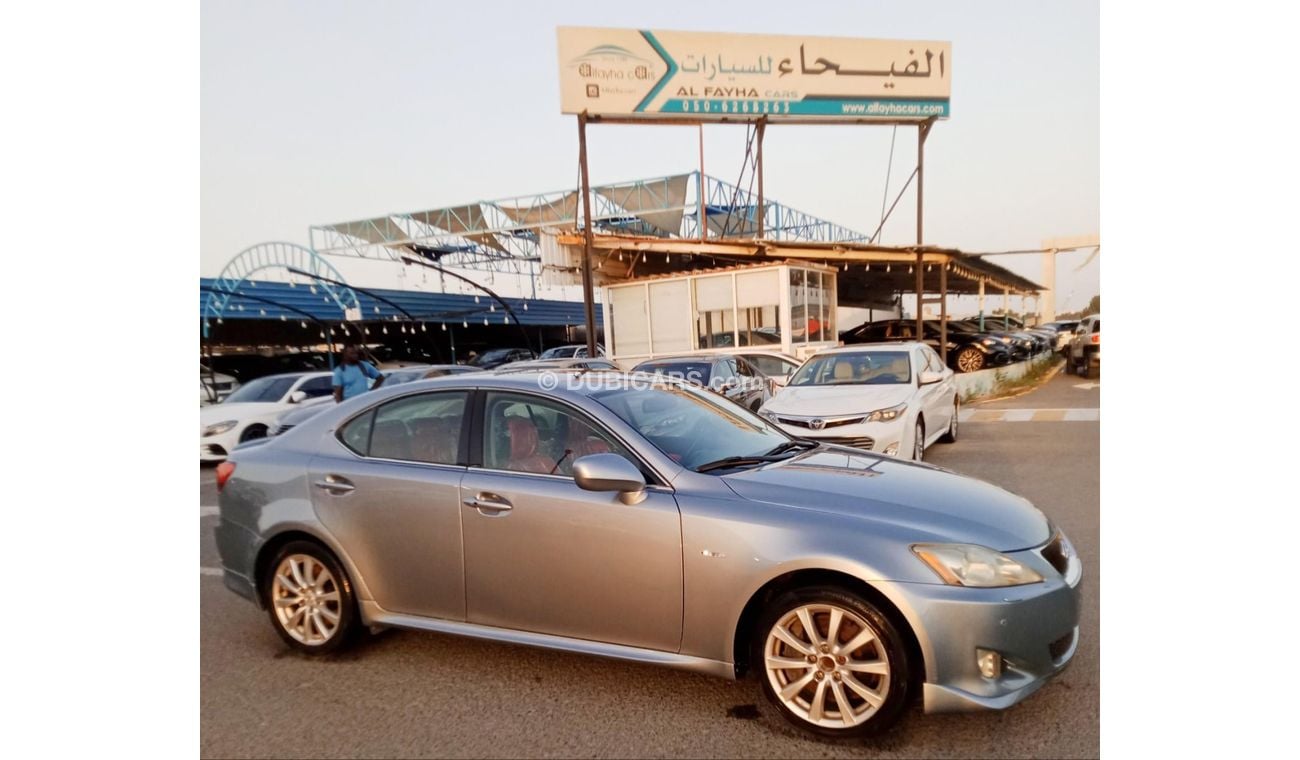 Lexus IS300 V6 3.0L Full Option