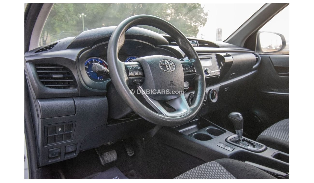 Toyota Hilux 2019 | TOYOTA HILUX | GLX DOUBLE CABIN 4x2 | AUTOMATIC | KEYLESS ENTRY | T85304