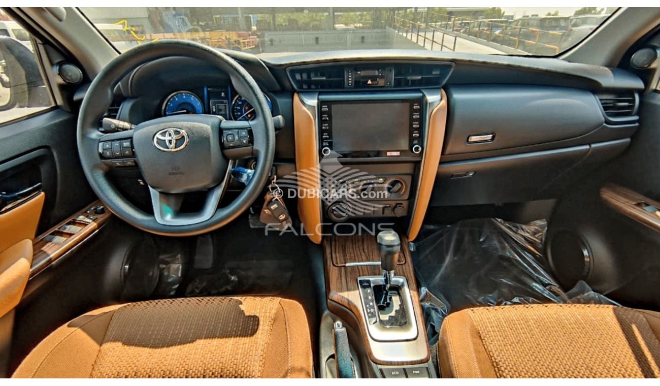 Toyota Fortuner 2.7L V4 PETROL EXR-AT