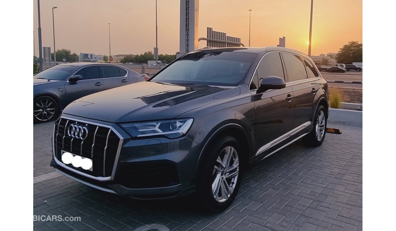 أودي Q7 45 TFSI quattro S Line 2.0L