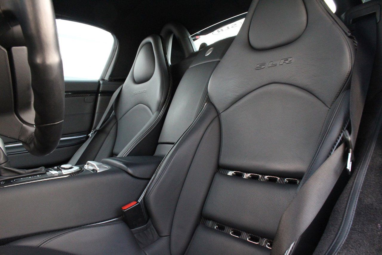 Mercedes-Benz SLR interior - Seats