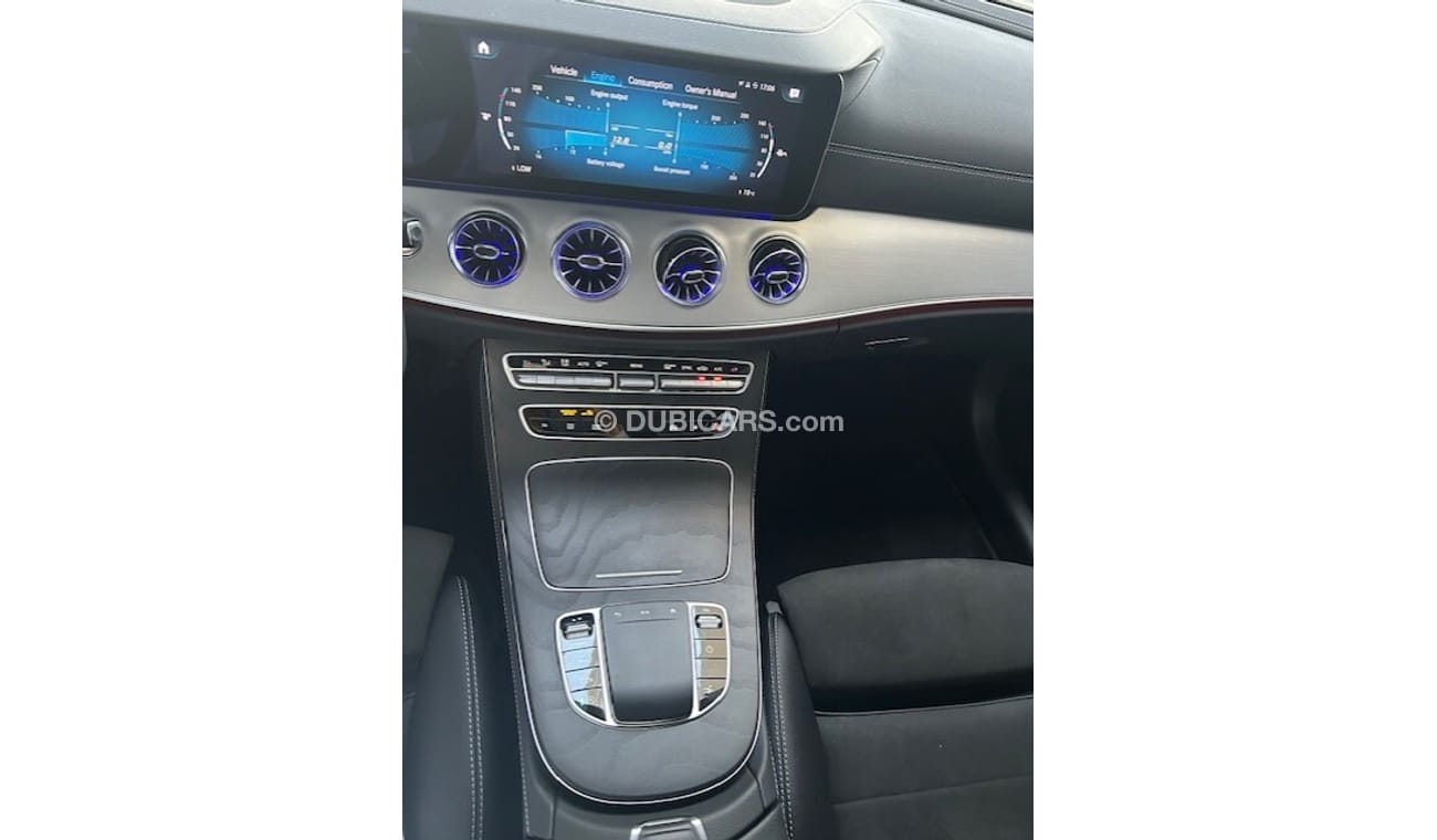 مرسيدس بنز E300 Premium 2.0L