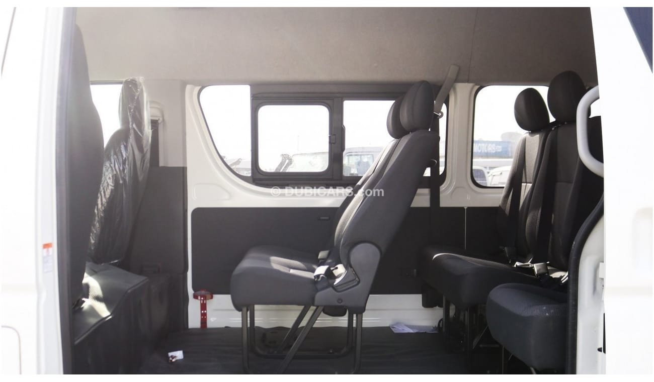 Toyota Hiace 16-Seater, 2.5L, Diesel, Manual Transmission, Right Hand Drive