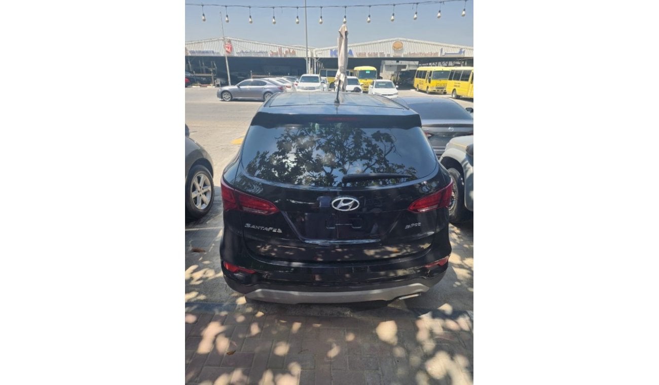 Hyundai Santa Fe 5 seats