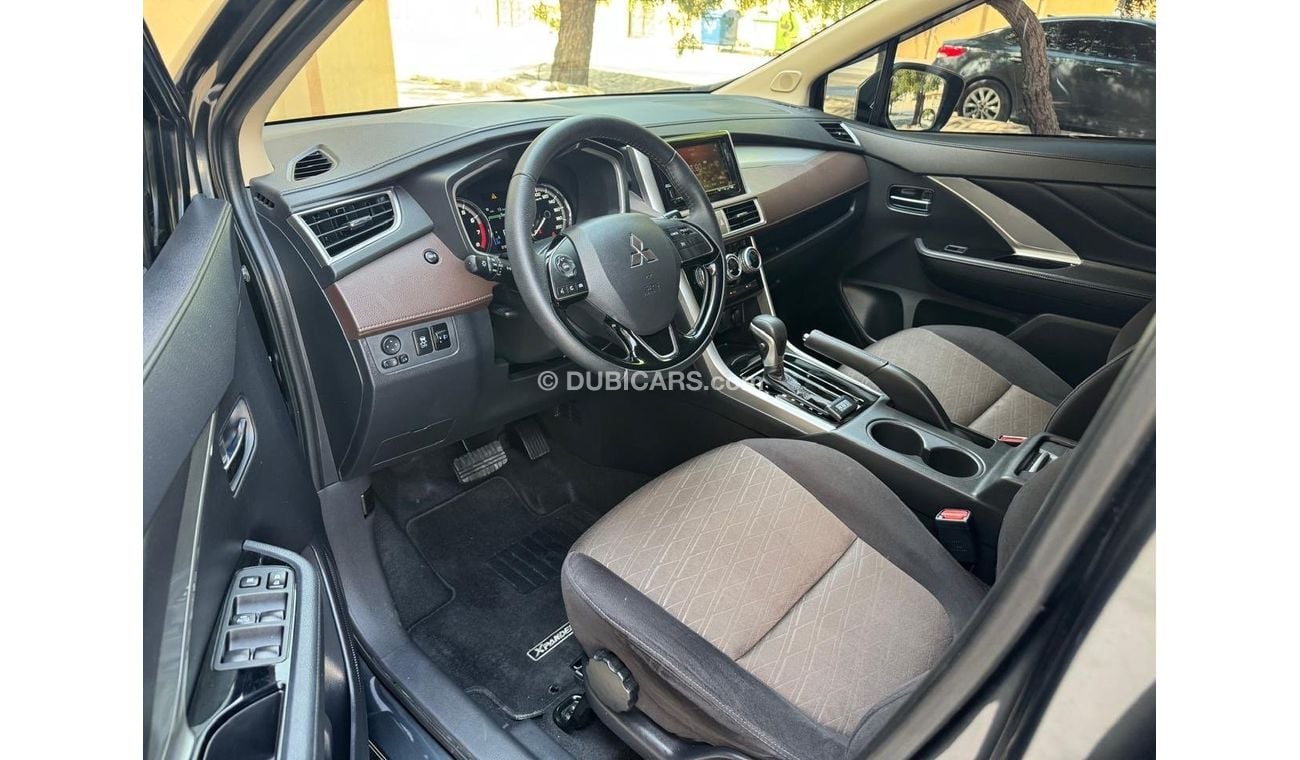 ميتسوبيشي إكسباندر Mitsubishi Xpander Cross 2023 Gcc, Full option