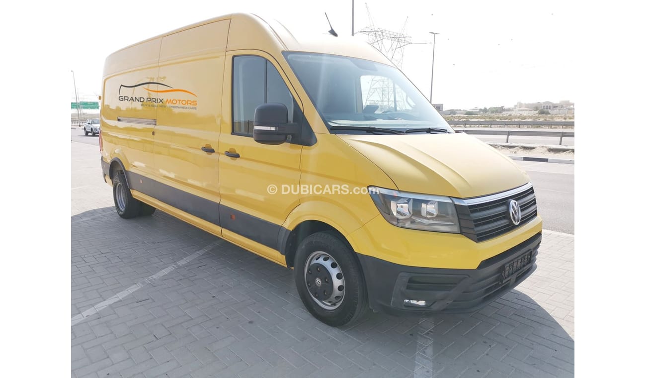 فولكس واجن كرافتر Volkswagen Crafter 2.0TDI (LWB) Manual 2019 Model GCC Specs With Full Service History In Perfect Con