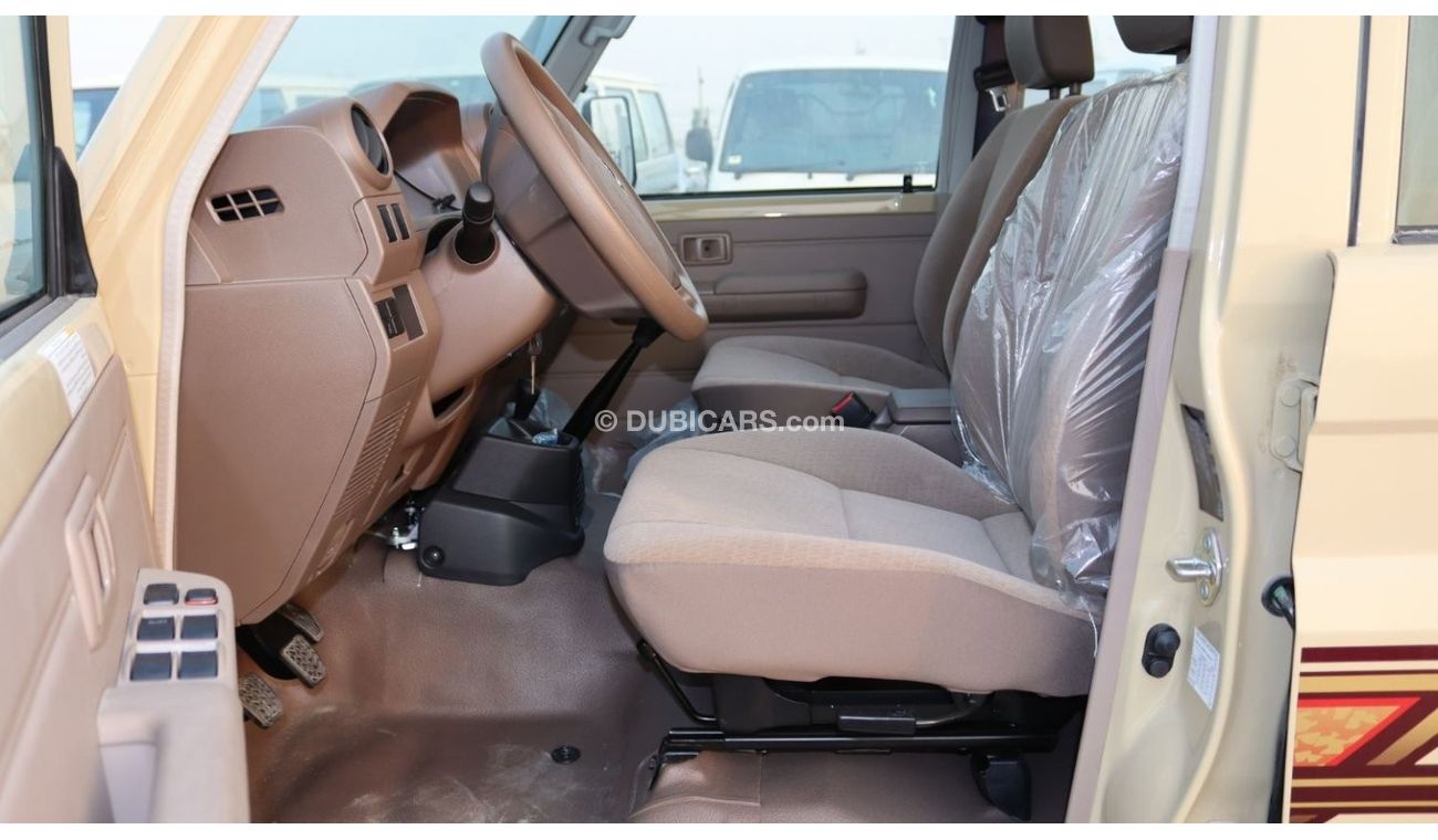 Toyota Land Cruiser Pick Up 4.5LTR V8 DIESEL DOUBLE CABIN, DIFFLOCK 2023,DIFFERENTIAL LOCK, POWER WINDOW , CENTER LOCK