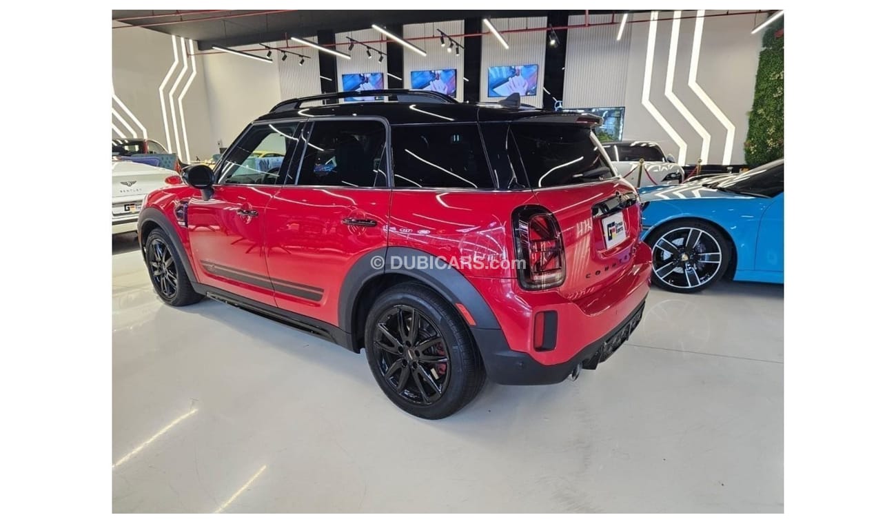 ميني جون كوبر كونتري مان 2023 Mini John Cooper Works/Alcantara Seats/Mint condition