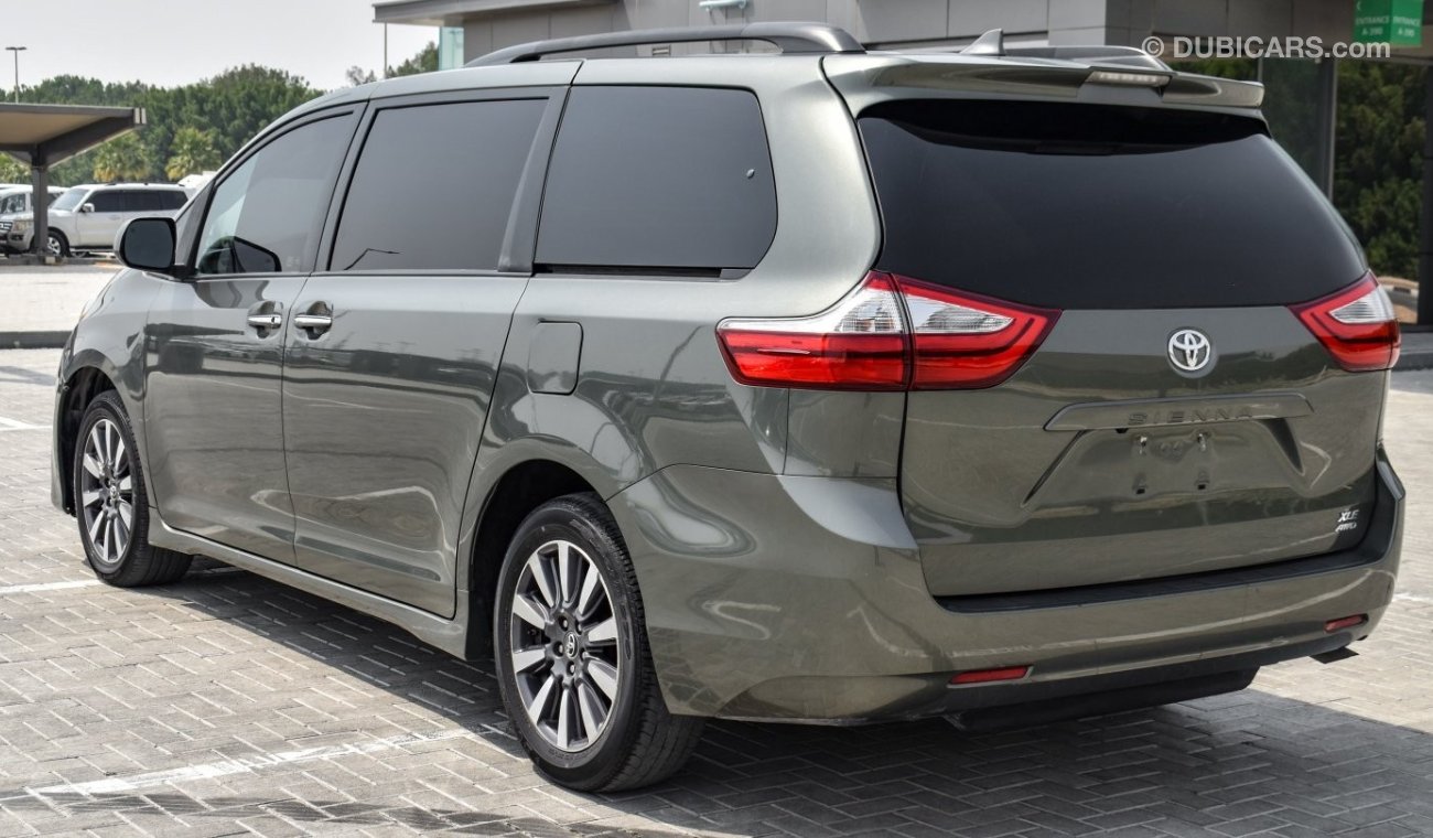 Toyota Sienna XLE AWD