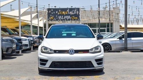 Volkswagen Golf R GTI