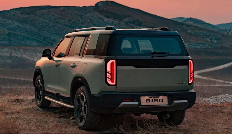 بايك BJ30 exterior - Rear Left Angled