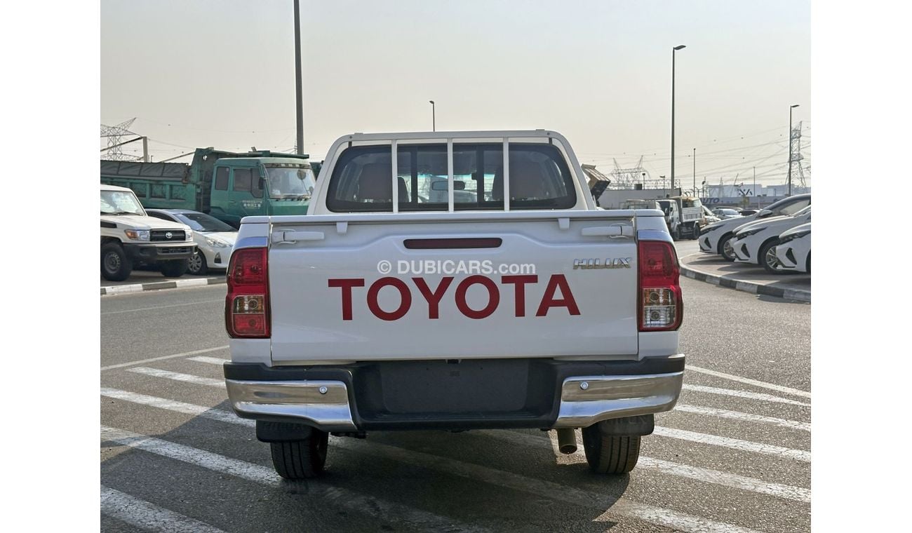 Toyota Hilux DC 2.7L PETROL 4X2 AUTOMATIC