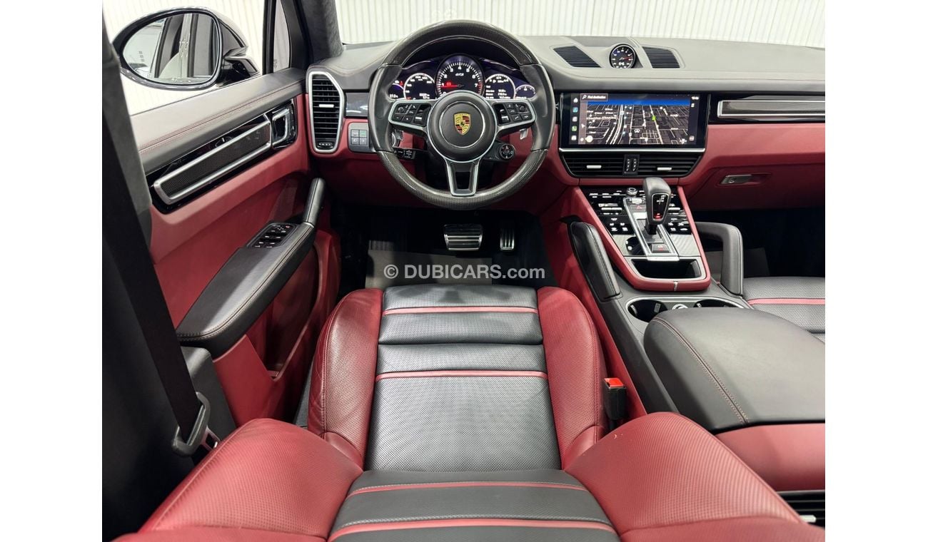 بورش كايان GTS 4.0L (455 HP) 2022 Porsche Cayenne GTS, Oct 2025 Porsche Warranty, Carbon Fiber Package, Full Op