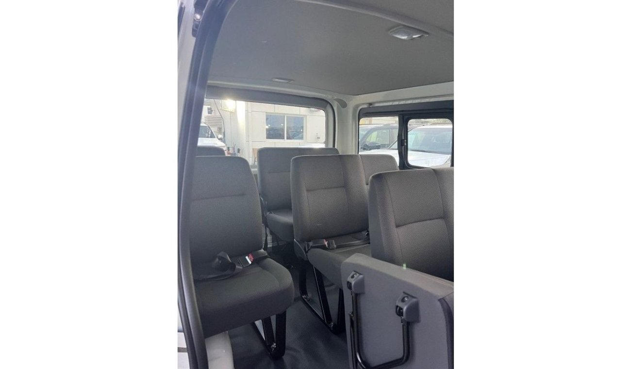 تويوتا هاياس TOYOTA HIACE 3.0L MODEL 2023 EUR