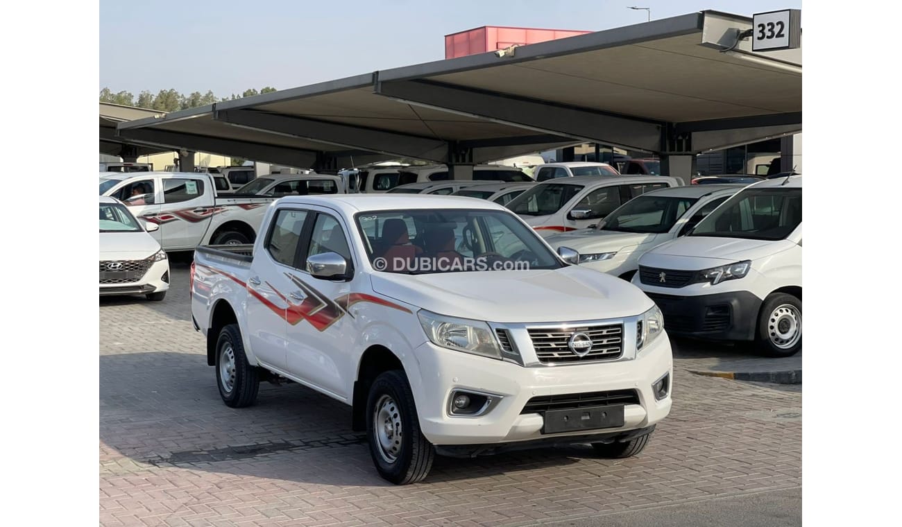 Nissan Navara 2017 I 4x4 I Full Automatic I Ref#302