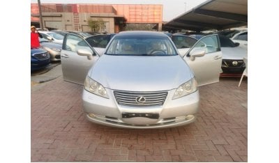 لكزس ES 350 very good condition inside and outside