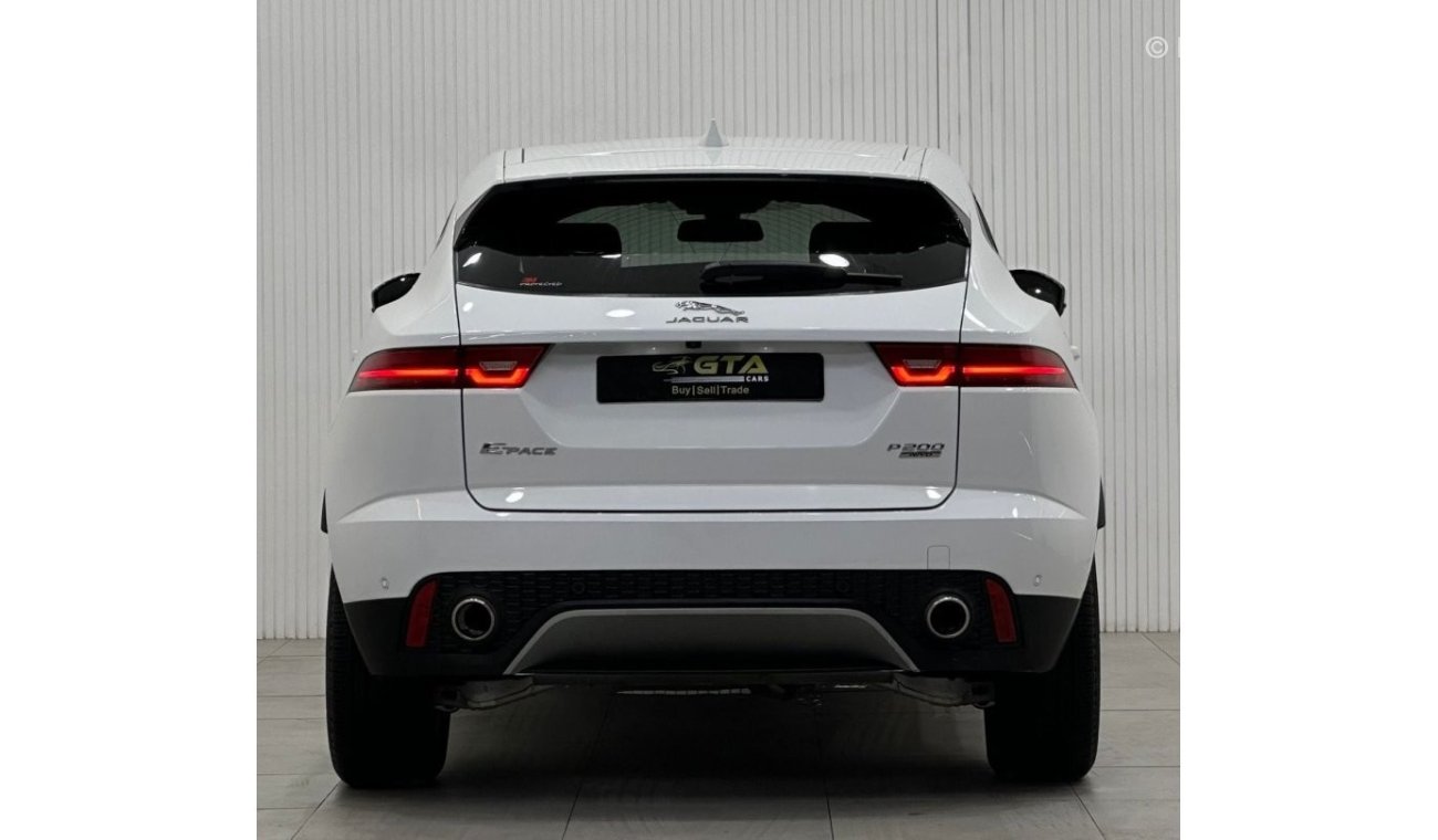 جاكوار E-Pace SE