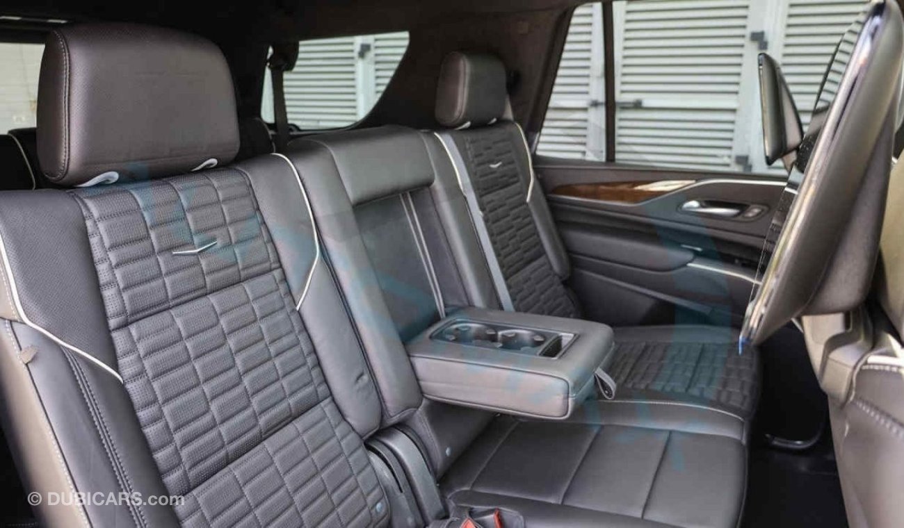 كاديلاك إسكالاد 2023 CADILLAC ESCALADE 600 SPORT PLATINUM V8 6.2L 0Km ,5 years or 200k Km Warranty