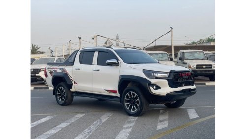 تويوتا هيلوكس 2020 Toyota Hilux 2.7L V4 - Adventure GR Sports - 4x4 AWD - 360* CAM