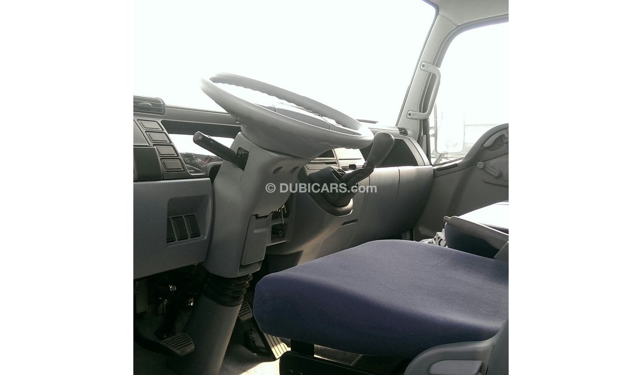 Mitsubishi Canter HD TURBO ENGINE 2015 MODEL