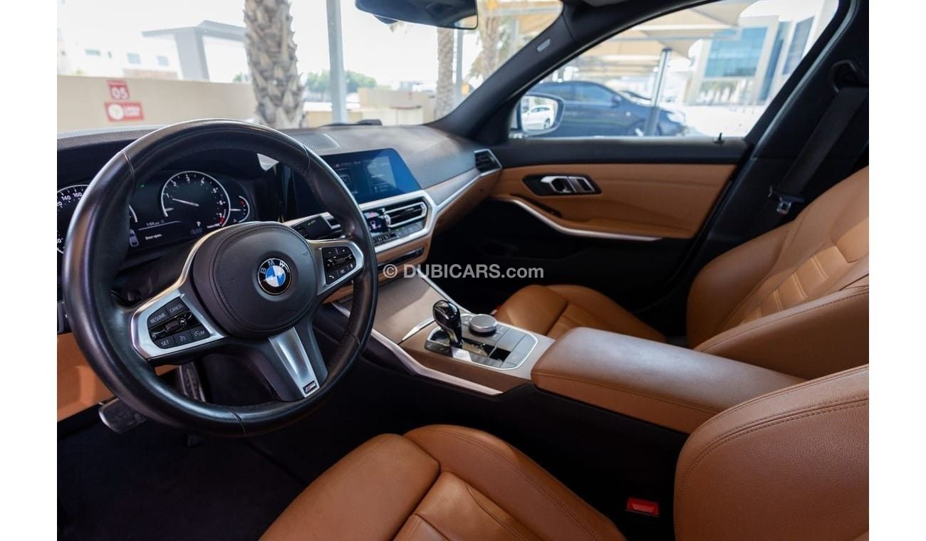 بي أم دبليو 320 M Sport 2.0L BMW 320i M-Sport 2020 GCC under Warranty with Flexible Down-Payment.