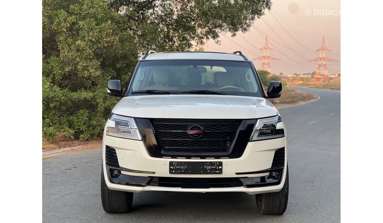 Nissan Patrol Nissan patrol SE platinum/ V8/ 5.6  / model:2013 face lifted to 2022 in a good condition GCC full op