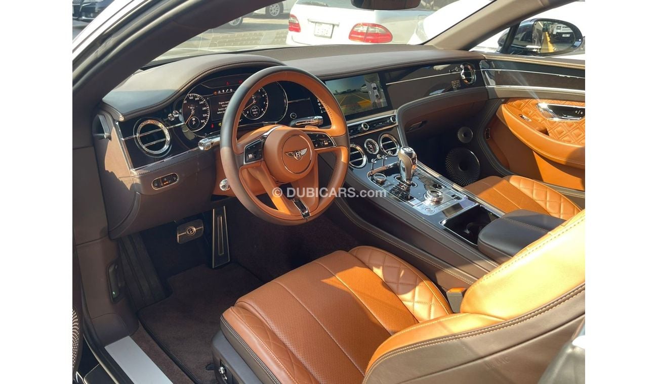 بنتلي كونتيننتال جي تي Bentley Continental GT