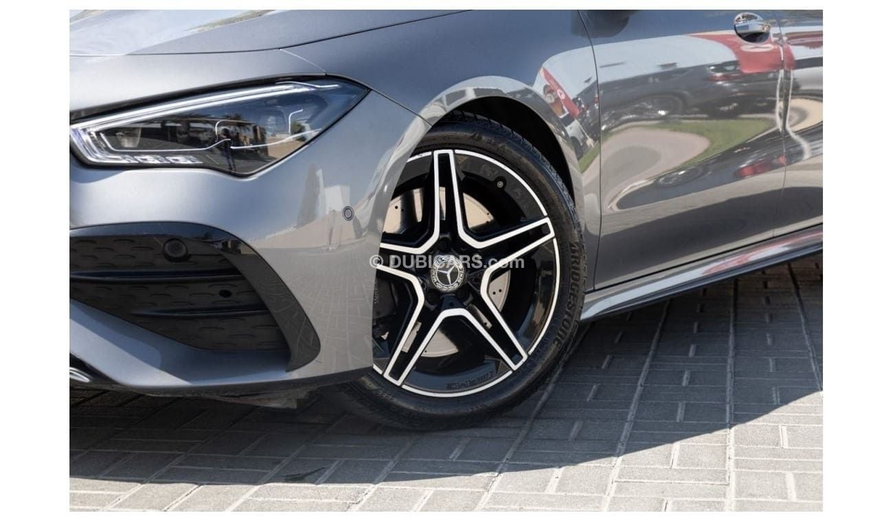 مرسيدس بنز CLA 250 Premium + 2.0L Mercedes-Benz CLA250 2024 GCC under Agency Warranty with Flexible Down-Payment.